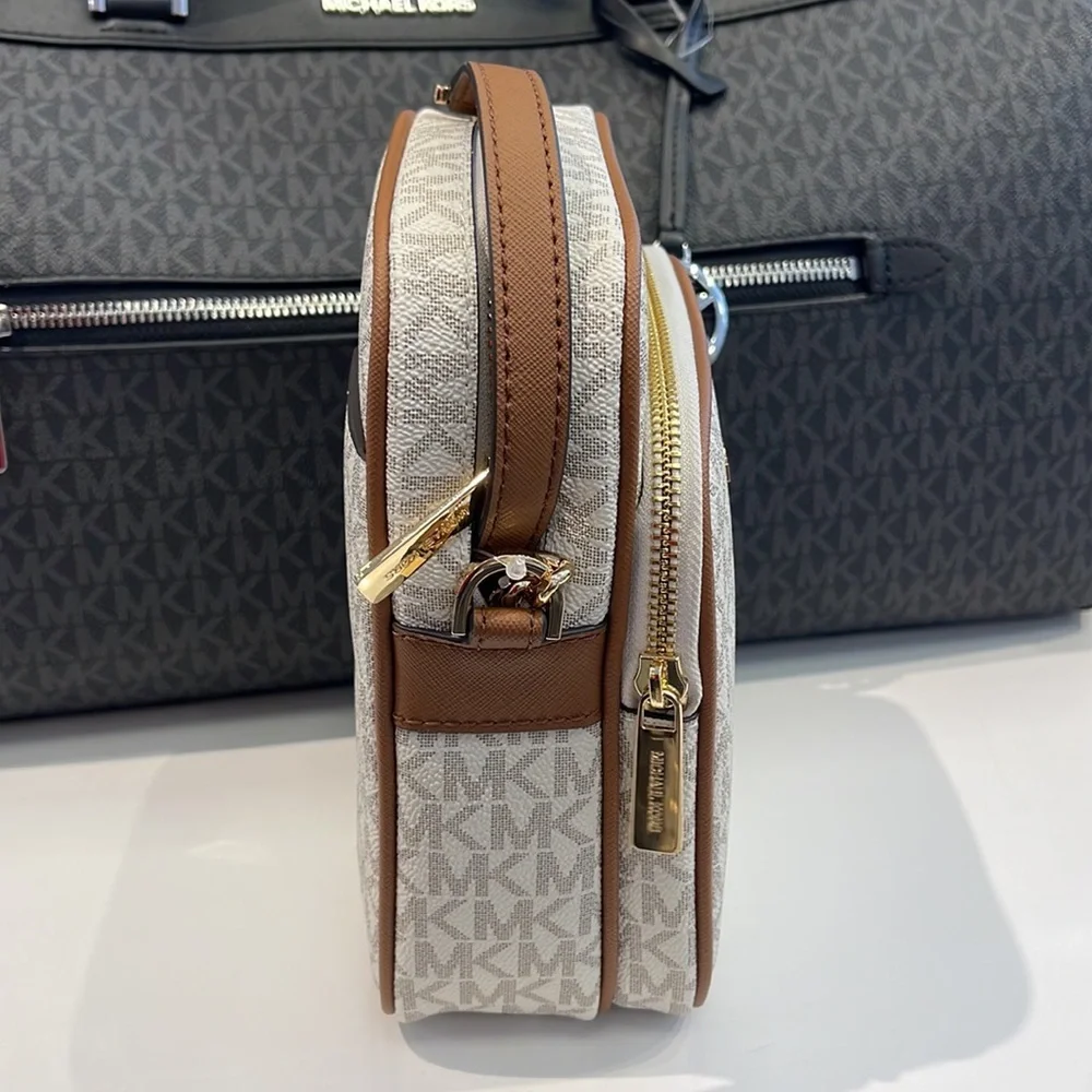 MICHAEL KORS  Jet Set Travel Medium Logo Crossbody Flight Bag # 35F1GTVC2B NWT